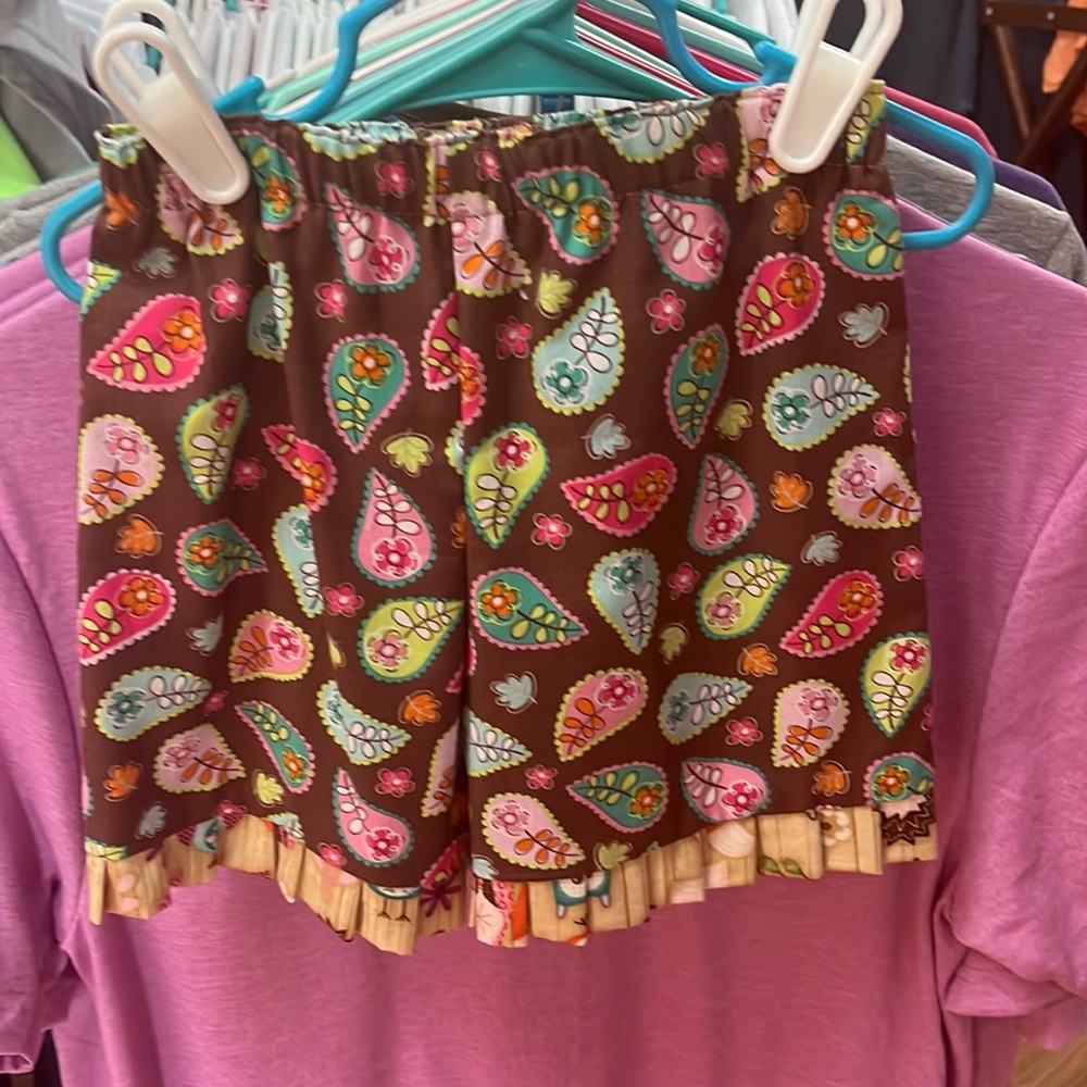 Girls shorts